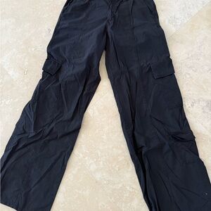 Zara Women’s Black Cargo Pants